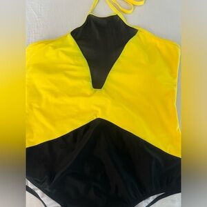 Black & Yellow Halter top style 1 piece one piece swimsuit. Size Large L